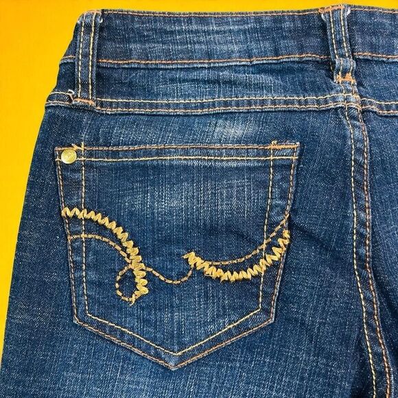 Southpole Jeans Womens 5 Bootcut Flare Stretch Embroidered Pockets Y2K Denim - Picture 11 of 14